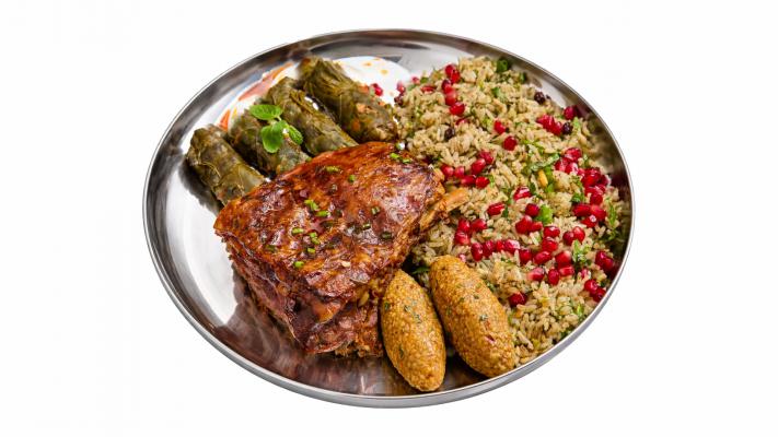 ŞEHRİYAR <br />'BİR YEMEK MASALI'